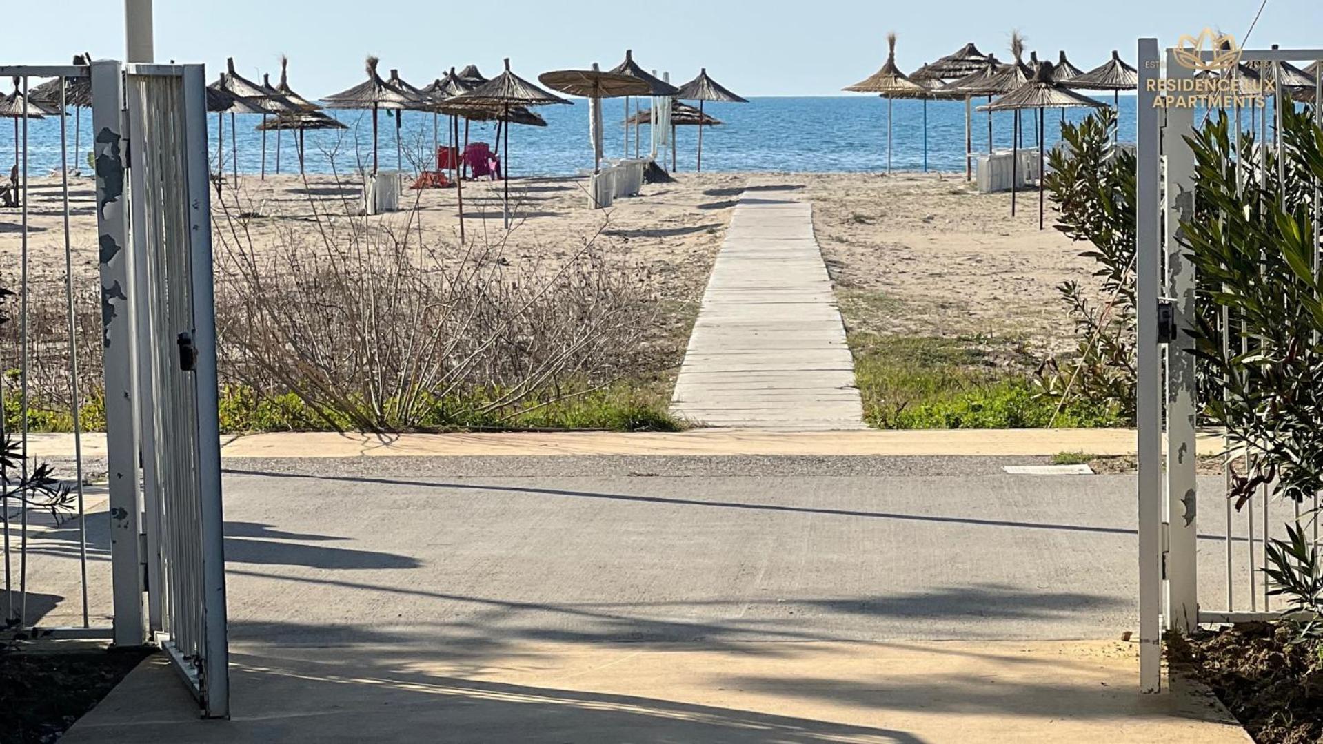 Residence Lux Apartments At Valamar Hamallaj Gjiri Lalzit Durres Exterior photo